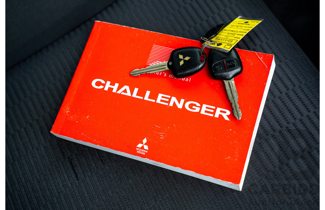 3/2011 Mitsubishi Challenger PB MY11 4d Wagon White Turbo Diesel 2.5L