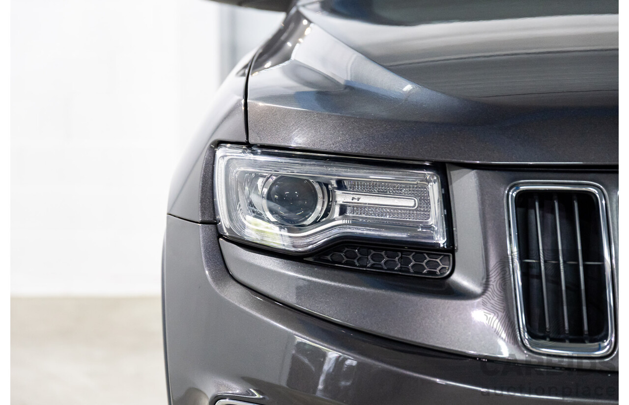 10/2013 Jeep Grand Cherokee Laredo WK MY14 4d Wagon Granite Crystal Pearl V6 3.6L