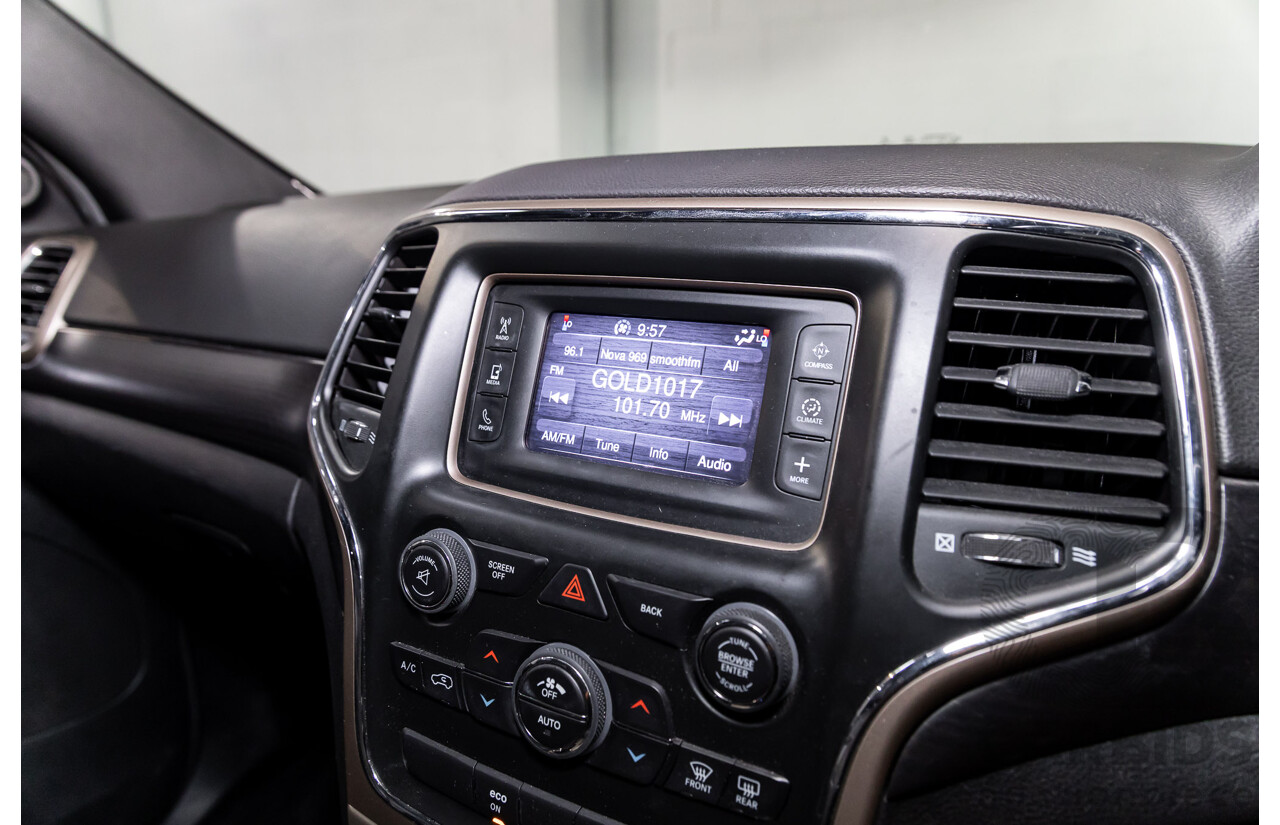 10/2013 Jeep Grand Cherokee Laredo WK MY14 4d Wagon Granite Crystal Pearl V6 3.6L