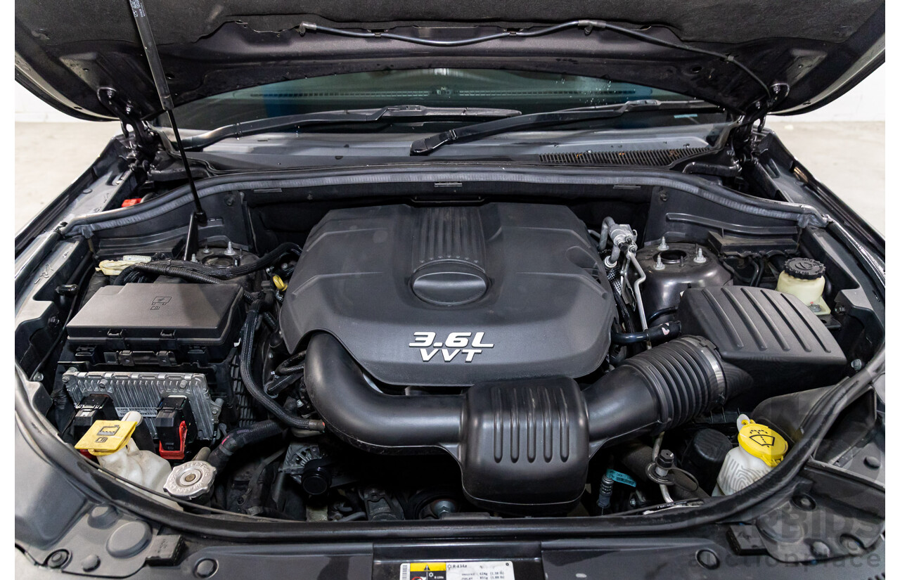 10/2013 Jeep Grand Cherokee Laredo WK MY14 4d Wagon Granite Crystal Pearl V6 3.6L