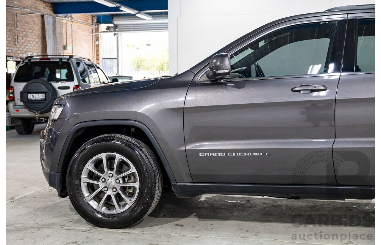 10/2013 Jeep Grand Cherokee Laredo WK MY14 4d Wagon Granite Crystal Pearl V6 3.6L