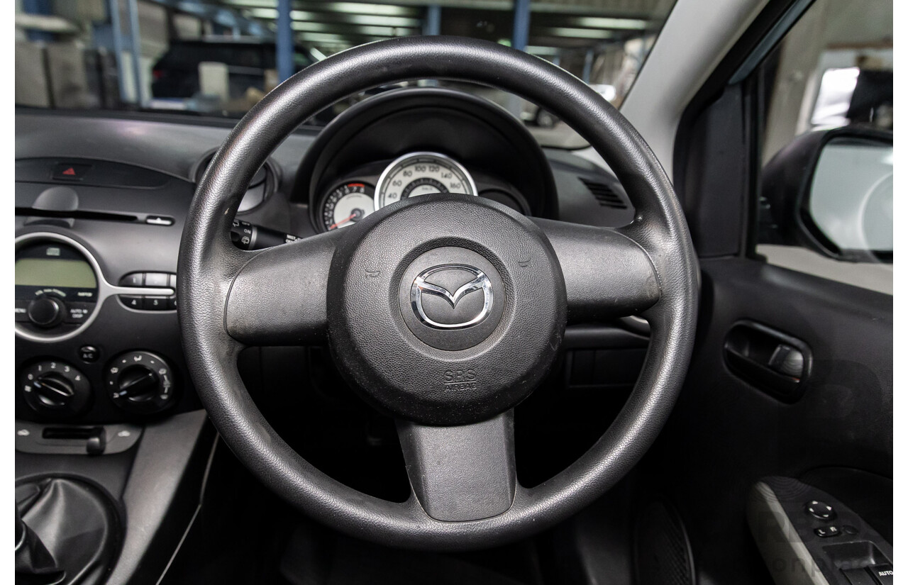 11/2008 Mazda Mazda2 Neo DE 5d Hatchback Icy Blue Metallic 1.5L