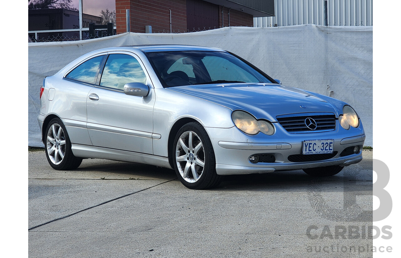 8/2002 Mercedes-Benz C200 Kompressor CL203 2d Coupe Silver 1.8L