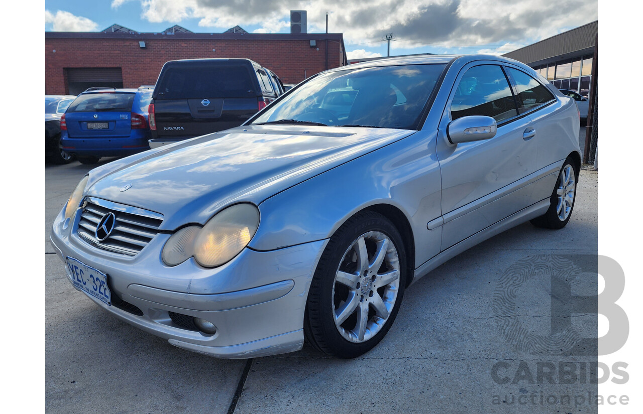 8/2002 Mercedes-Benz C200 Kompressor CL203 2d Coupe Silver 1.8L
