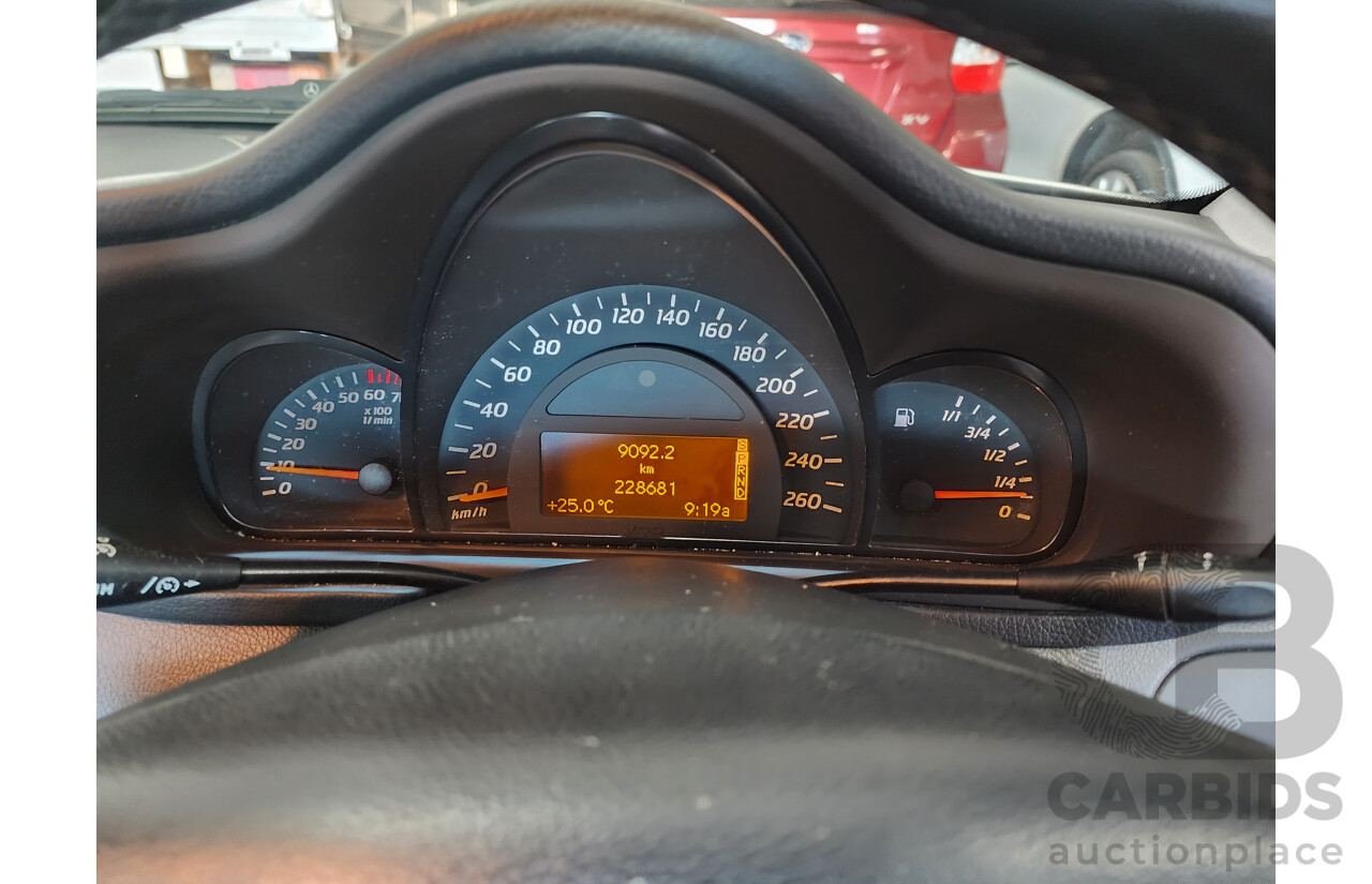 8/2002 Mercedes-Benz C200 Kompressor CL203 2d Coupe Silver 1.8L