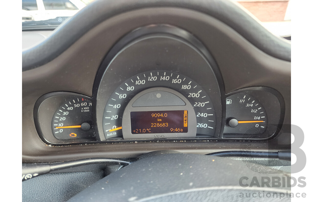 8/2002 Mercedes-Benz C200 Kompressor CL203 2d Coupe Silver 1.8L