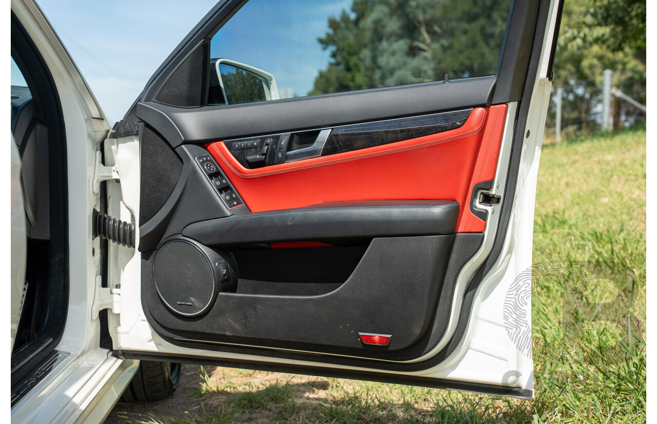 8/2012 Mercedes Benz C63 AMG W204 MY12 4d Sedan Diamond White Bright Metallic V8 6.3L