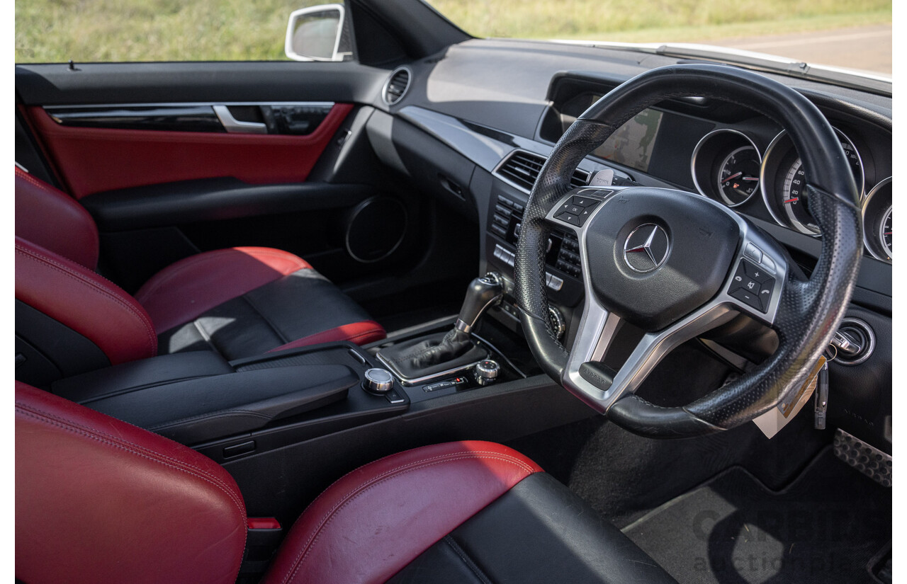 8/2012 Mercedes Benz C63 AMG W204 MY12 4d Sedan Diamond White Bright Metallic V8 6.3L