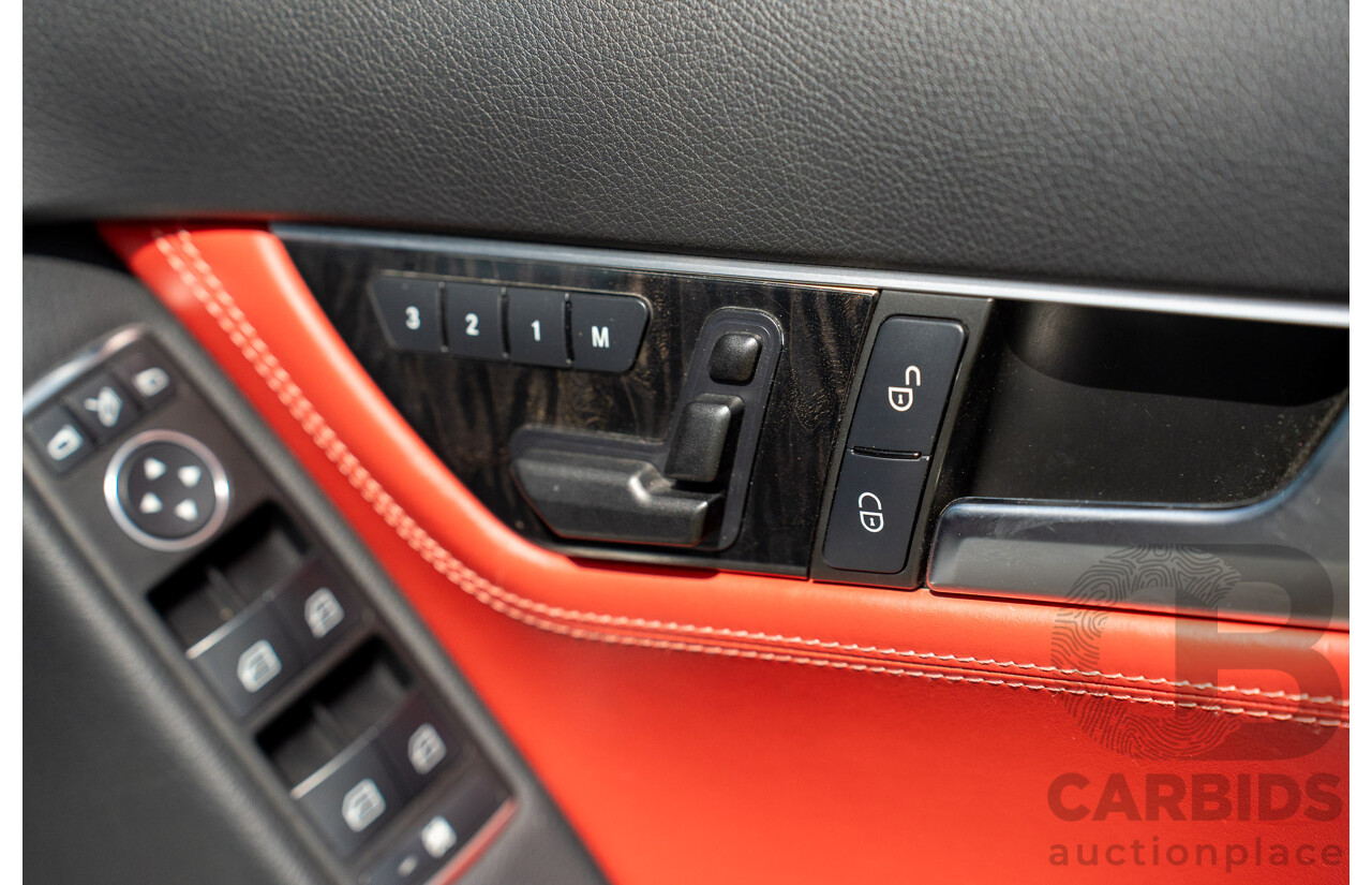 8/2012 Mercedes Benz C63 AMG W204 MY12 4d Sedan Diamond White Bright Metallic V8 6.3L