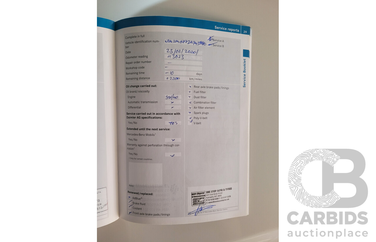 8/2012 Mercedes Benz C63 AMG W204 MY12 4d Sedan Diamond White Bright Metallic V8 6.3L