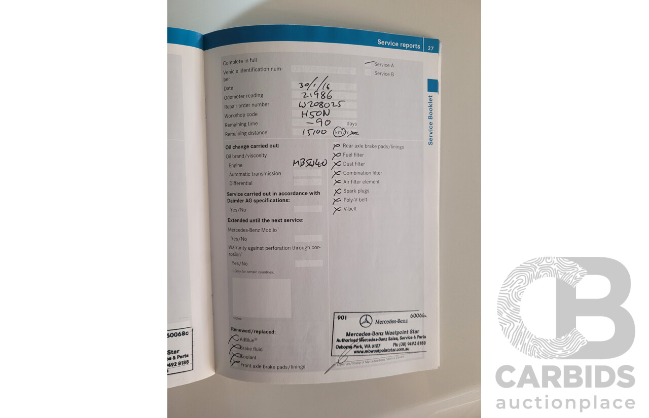 8/2012 Mercedes Benz C63 AMG W204 MY12 4d Sedan Diamond White Bright Metallic V8 6.3L