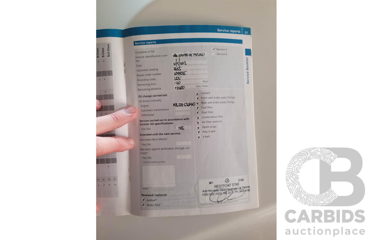 8/2012 Mercedes Benz C63 AMG W204 MY12 4d Sedan Diamond White Bright Metallic V8 6.3L