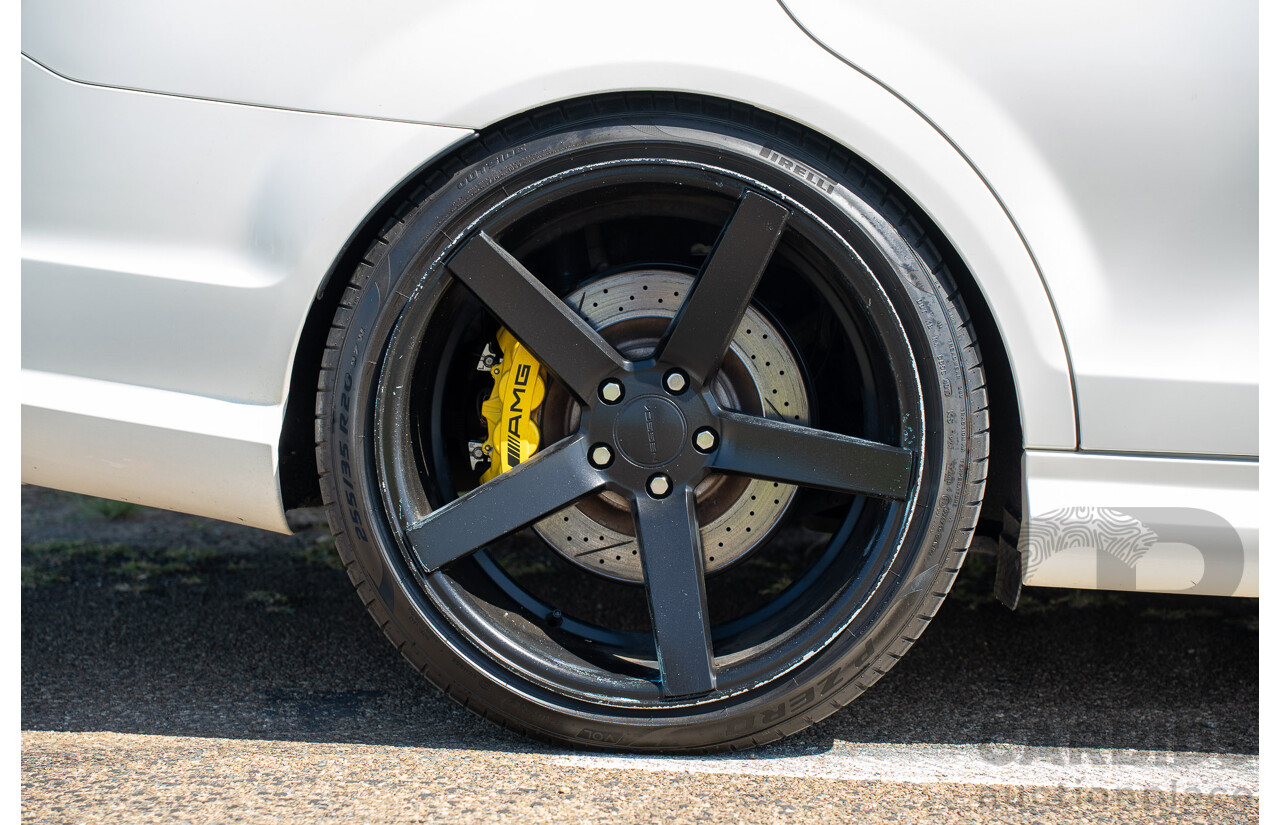 8/2012 Mercedes Benz C63 AMG W204 MY12 4d Sedan Diamond White Bright Metallic V8 6.3L