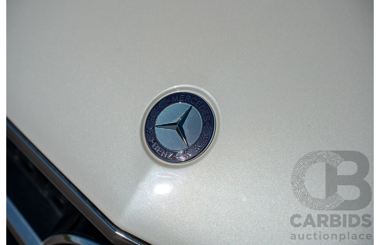 8/2012 Mercedes Benz C63 AMG W204 MY12 4d Sedan Diamond White Bright Metallic V8 6.3L