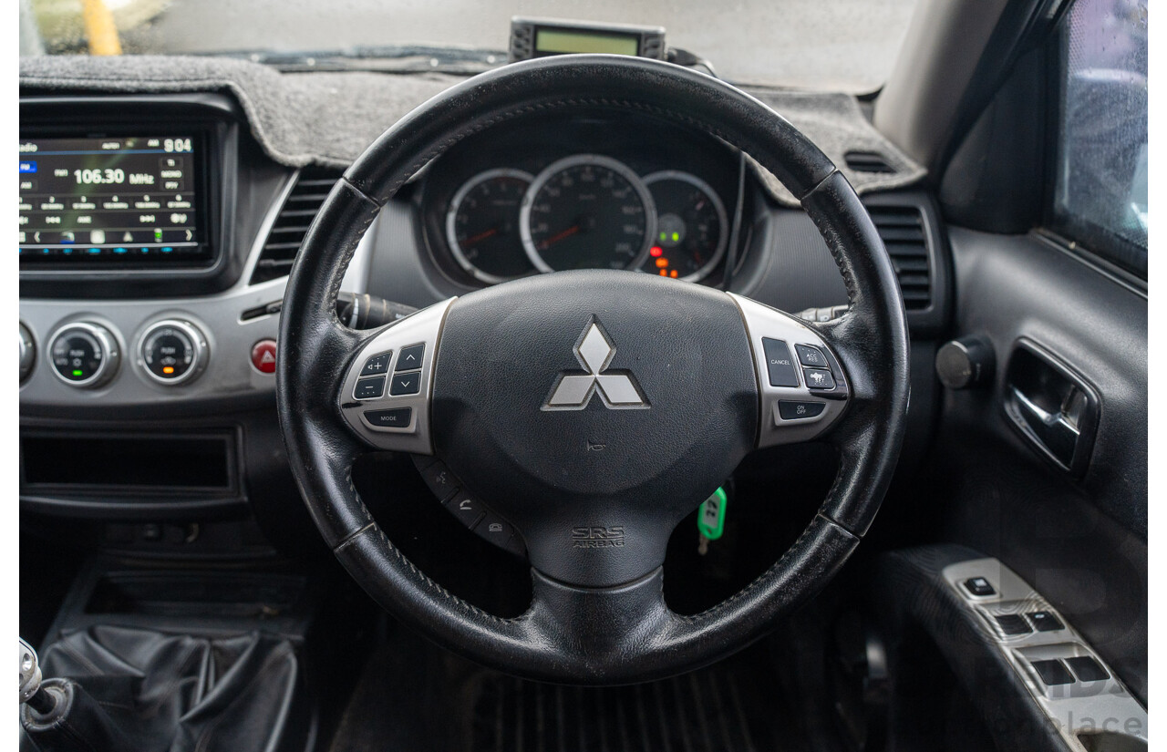 4/2014 Mitsubishi Triton GLX-R (4x4) MN MY15 Double Cab Utility Black Pearl Turbo Diesel 2.5L