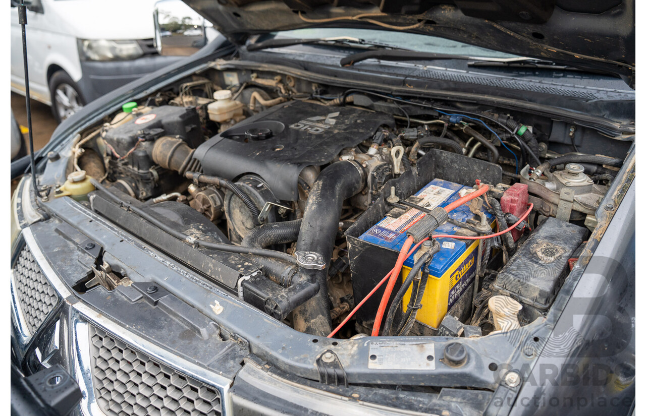 4/2014 Mitsubishi Triton GLX-R (4x4) MN MY15 Double Cab Utility Black Pearl Turbo Diesel 2.5L