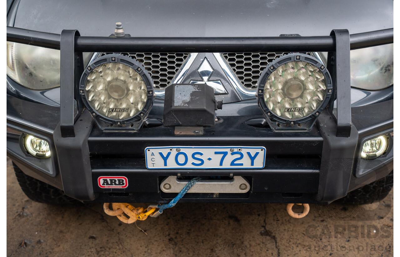 4/2014 Mitsubishi Triton GLX-R (4x4) MN MY15 Double Cab Utility Black Pearl Turbo Diesel 2.5L