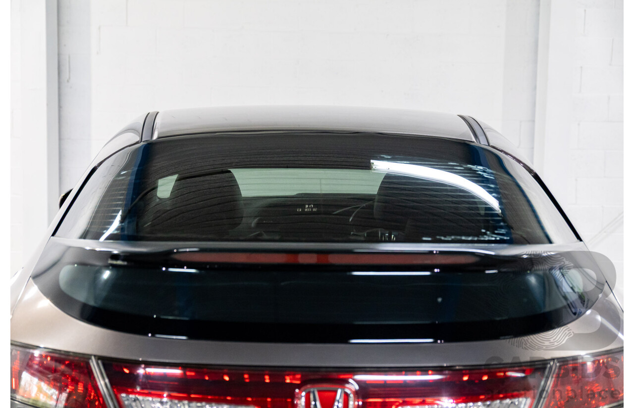 7/2011 Honda Civic Si FK MY11 5d Hatchback Urban Titianium Metallic 1.8L