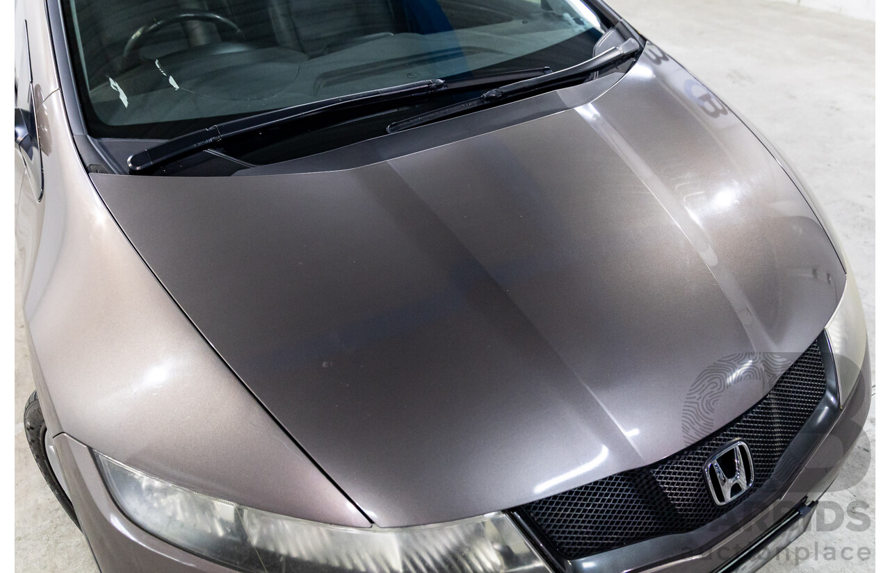 7/2011 Honda Civic Si FK MY11 5d Hatchback Urban Titianium Metallic 1.8L