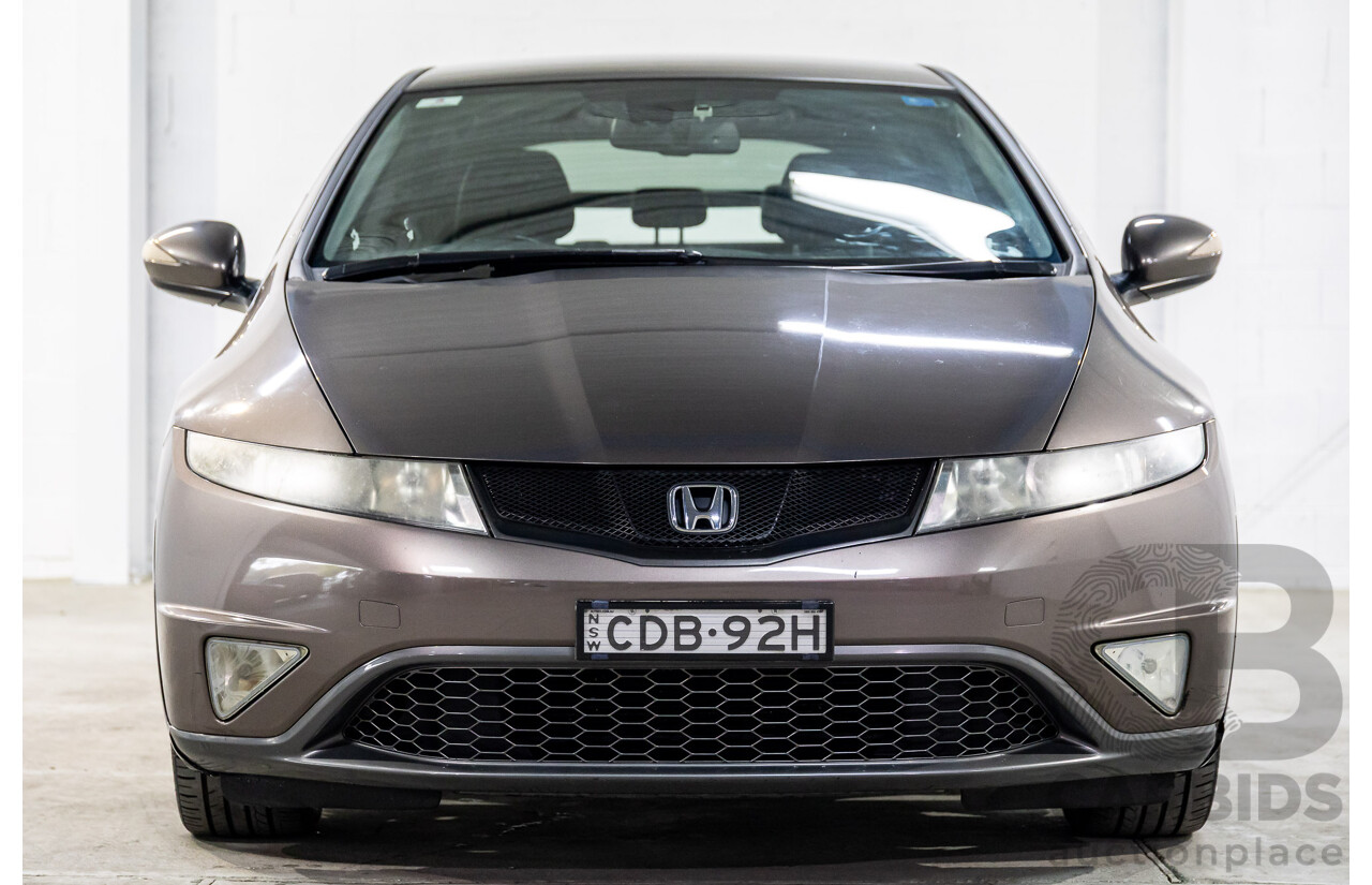 7/2011 Honda Civic Si FK MY11 5d Hatchback Urban Titianium Metallic 1.8L