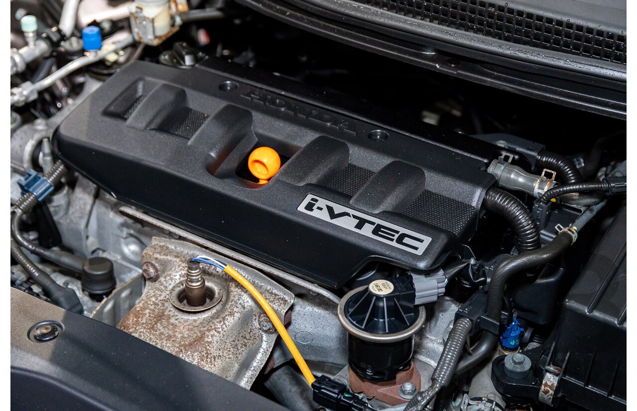 7/2011 Honda Civic Si FK MY11 5d Hatchback Urban Titianium Metallic 1.8L