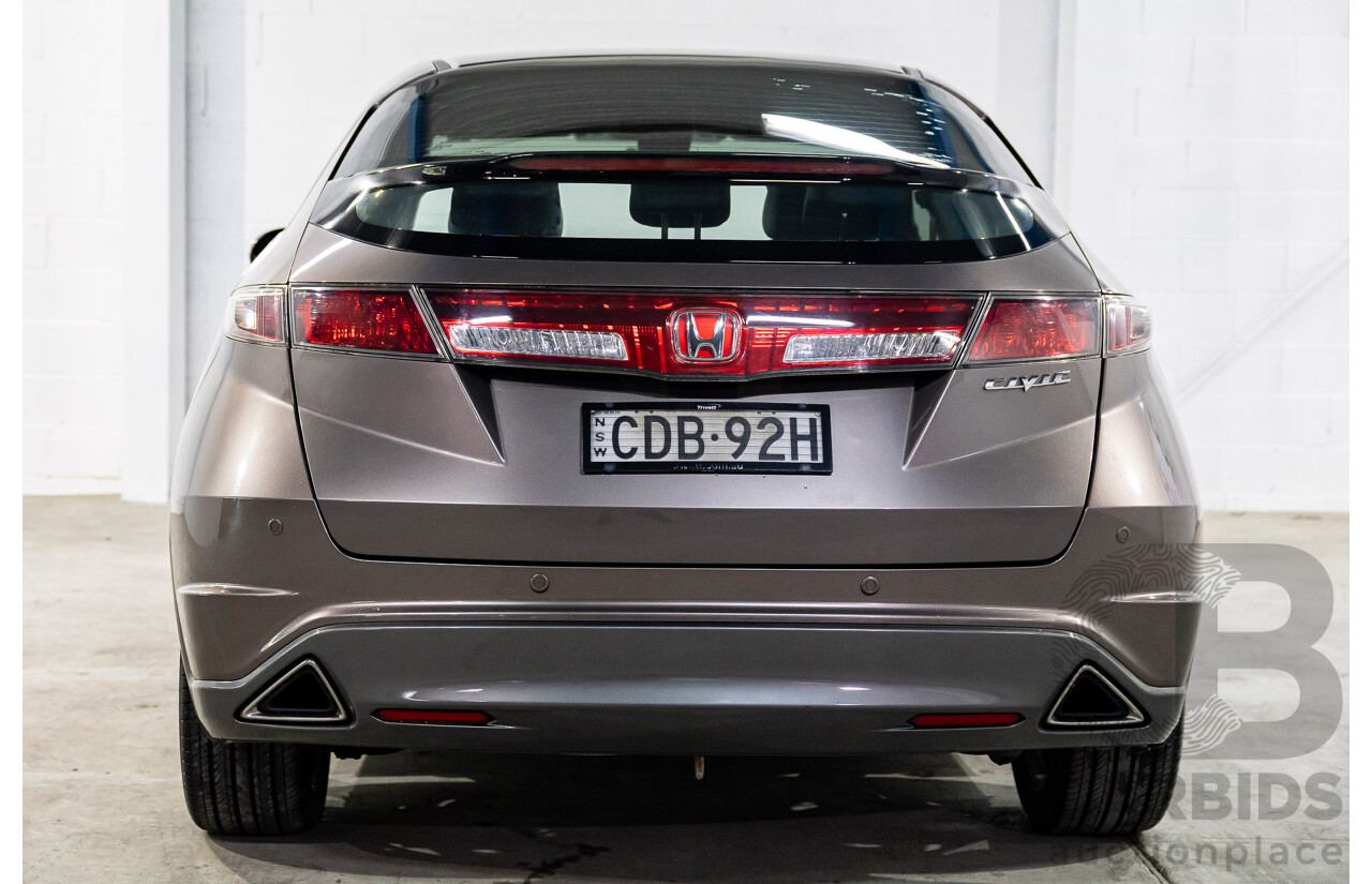 7/2011 Honda Civic Si FK MY11 5d Hatchback Urban Titianium Metallic 1.8L