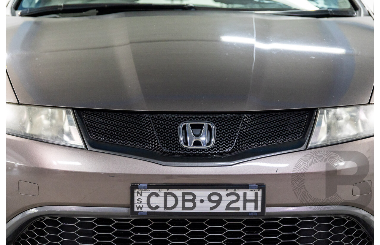 7/2011 Honda Civic Si FK MY11 5d Hatchback Urban Titianium Metallic 1.8L