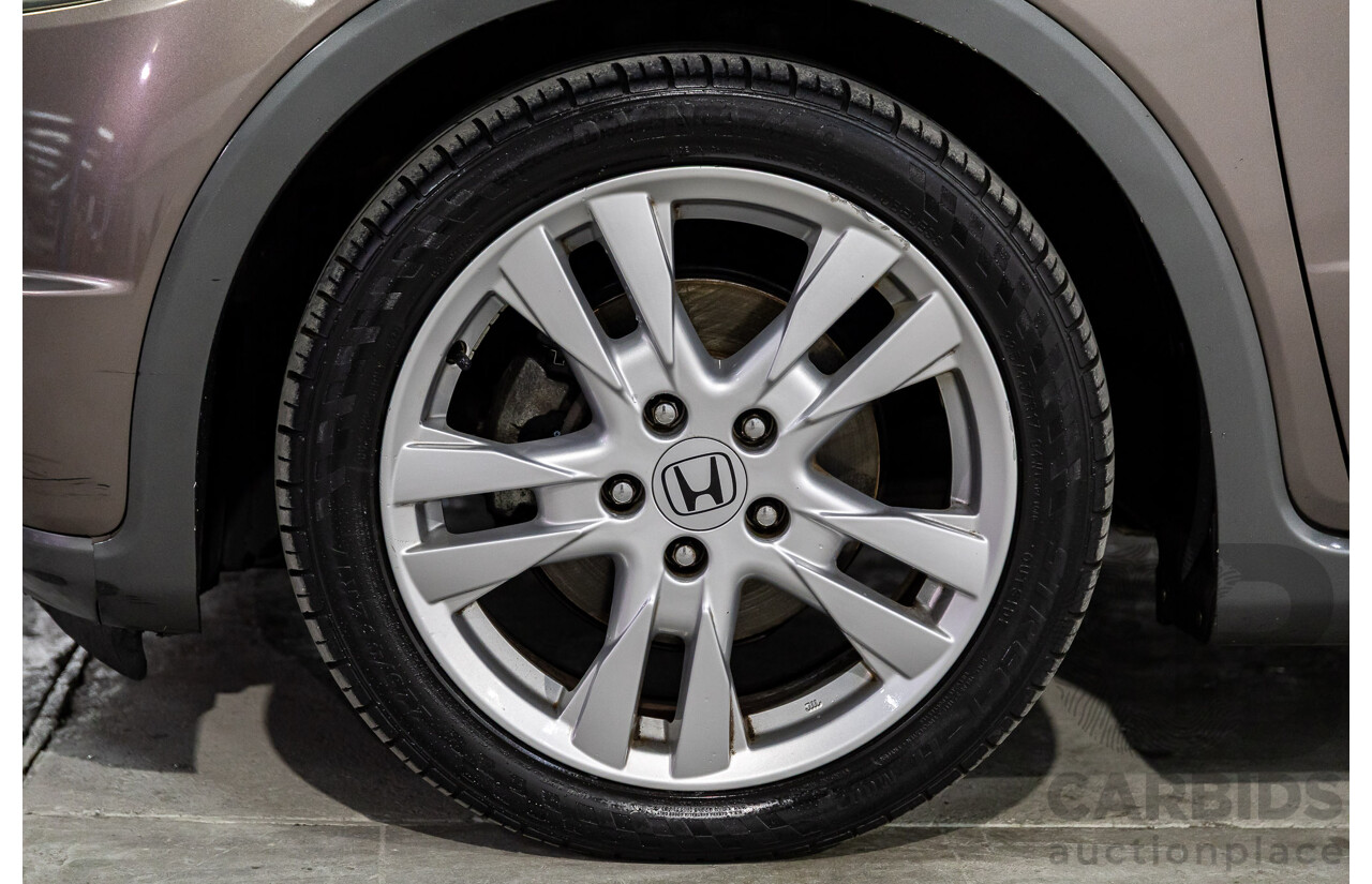 7/2011 Honda Civic Si FK MY11 5d Hatchback Urban Titianium Metallic 1.8L