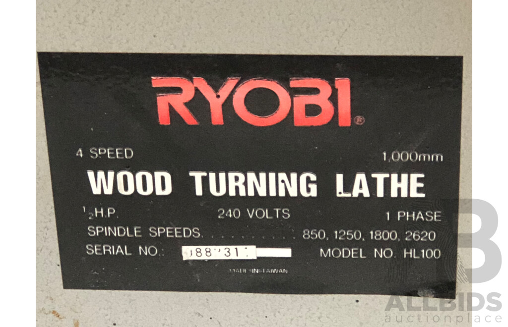 Ryobi 1000mm Wood Turning Lathe