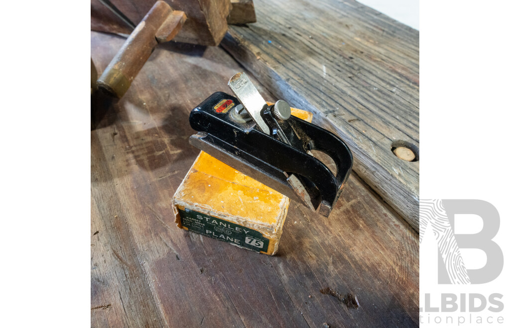 Collection of Vintage Hand Tool Inc Stanley U.S.A, Stanley England and Carter Tools Australia