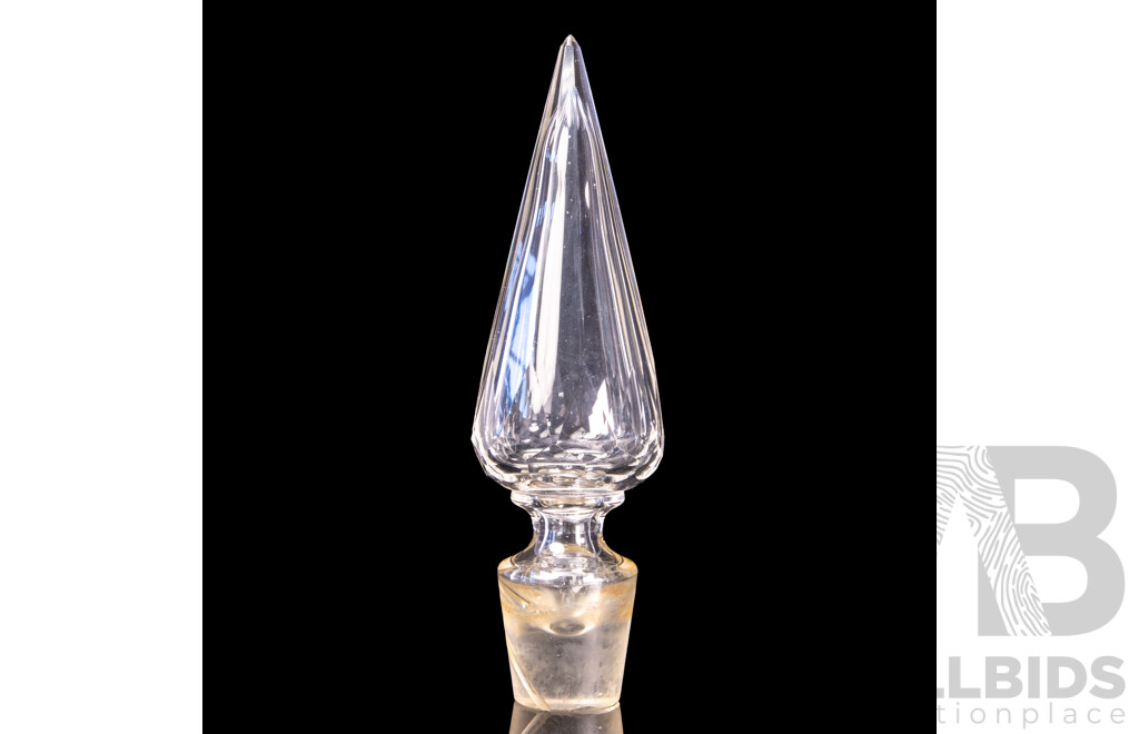 Oversized Exhibition Crystal Decanter Stopper