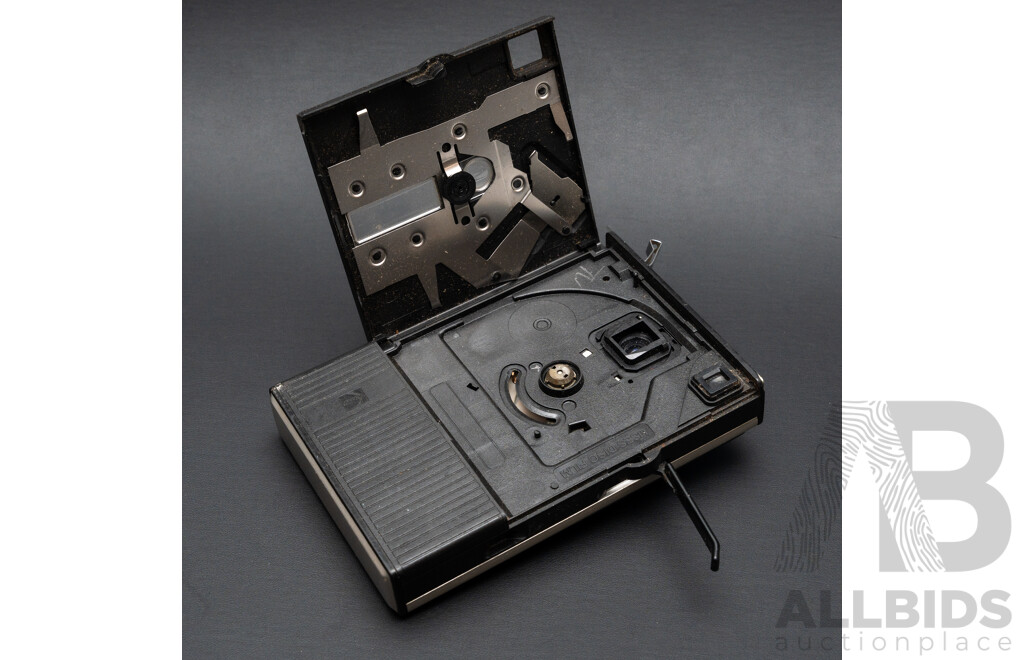 Lot of Four Vintage Cameras - Canonet, Kodak Disc 4000, Kodak Retinette