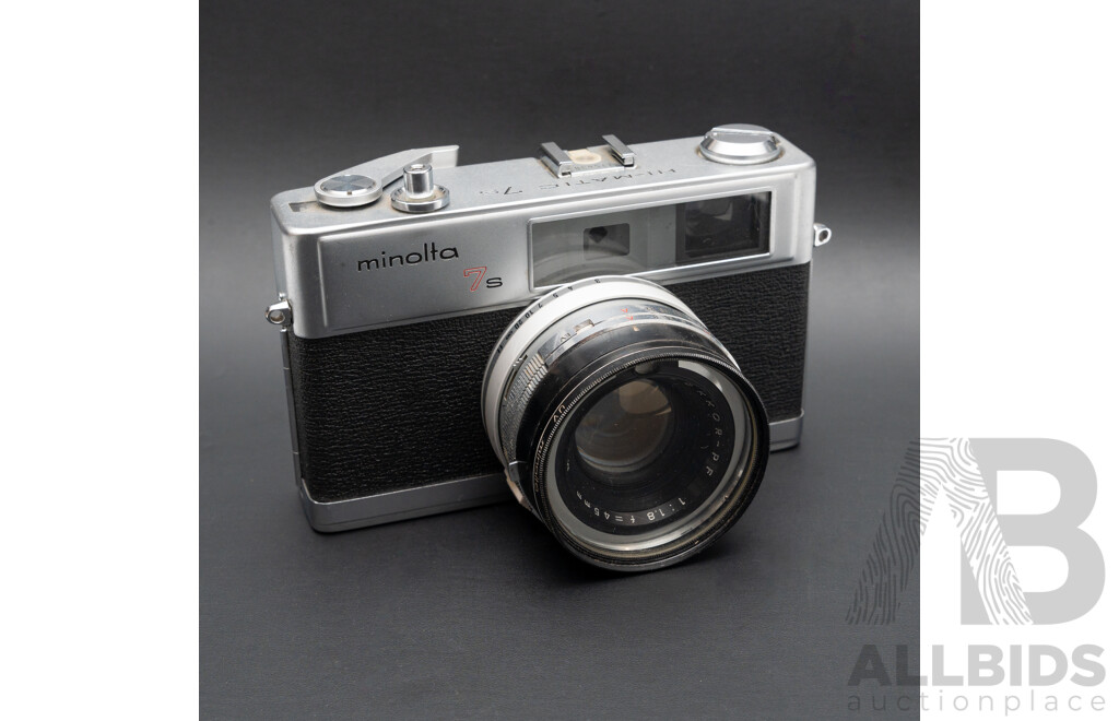 Minolta Hi-matic 7s with Rokkor 45mm F/1.8 Lens