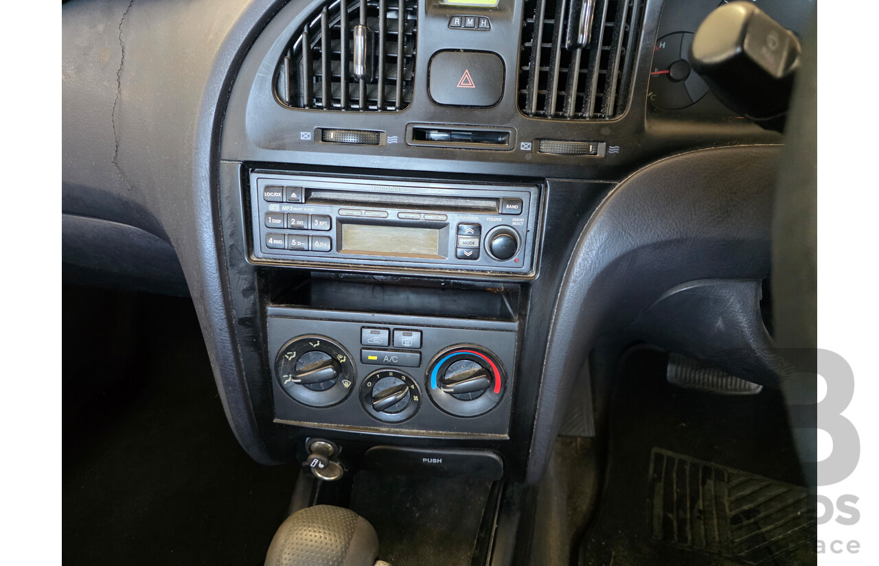 1/2004 Hyundai Elantra 2.0 HVT XD 4d Sedan Blue 2.0L