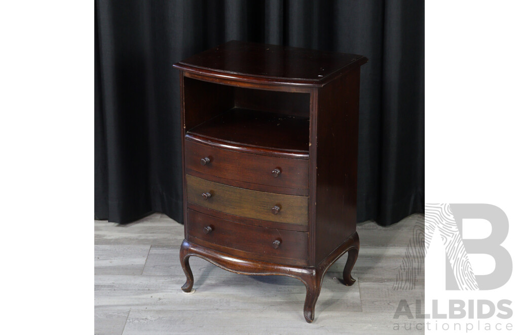 Victorian Mahogany Bow Front Bedside Chest