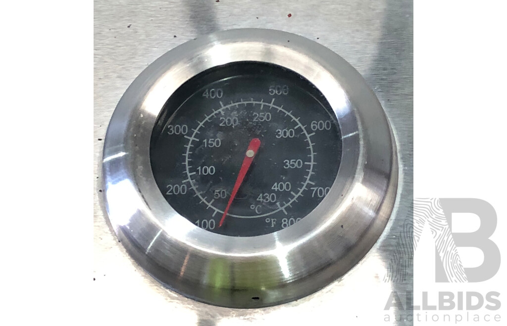 Jumbuck Stardom Six Burner LPG Barbecue