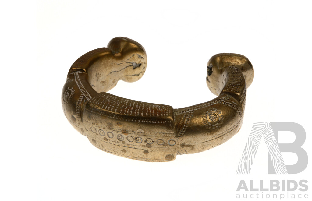 VIntage African Heavy Brass Touareg Khalkhal Bracelet with Engraved Decoration