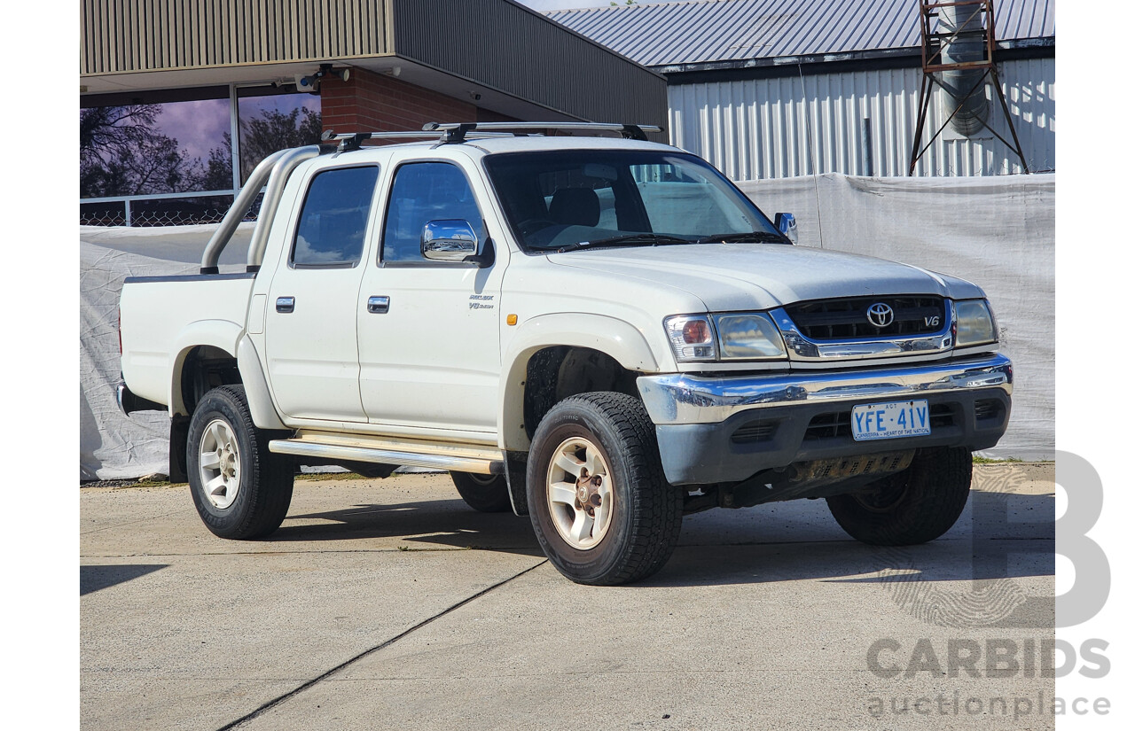 8/2004 Toyota Hilux SR5 (4x4) VZN167R Dual Cab P/Up White 3.4L
