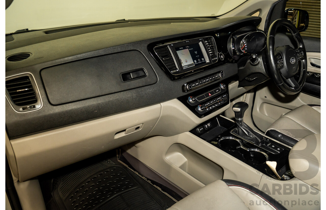 05/2019 Kia Carnival SLi YP PE MY19 4D Wagon Silky Silver Metallic Turbo Diesel 2.2L - 8 seater