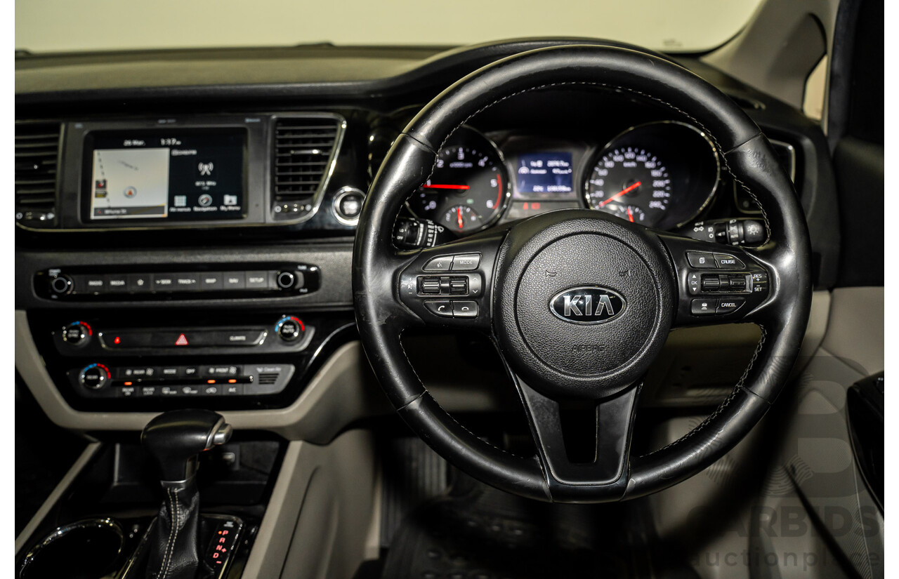 05/2019 Kia Carnival SLi YP PE MY19 4D Wagon Silky Silver Metallic Turbo Diesel 2.2L - 8 seater