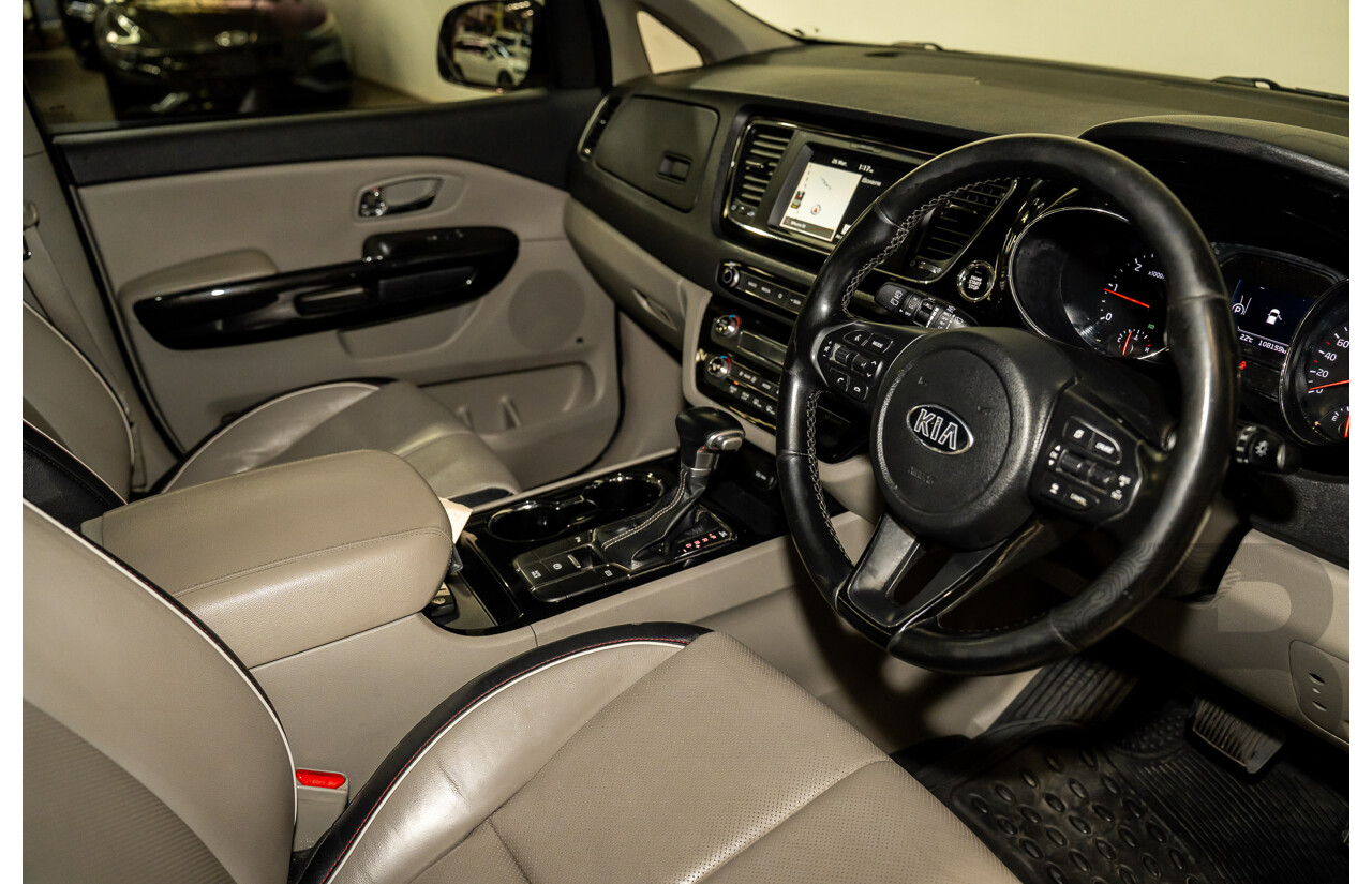 05/2019 Kia Carnival SLi YP PE MY19 4D Wagon Silky Silver Metallic Turbo Diesel 2.2L - 8 seater