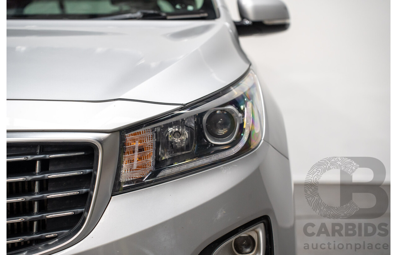 05/2019 Kia Carnival SLi YP PE MY19 4D Wagon Silky Silver Metallic Turbo Diesel 2.2L - 8 seater