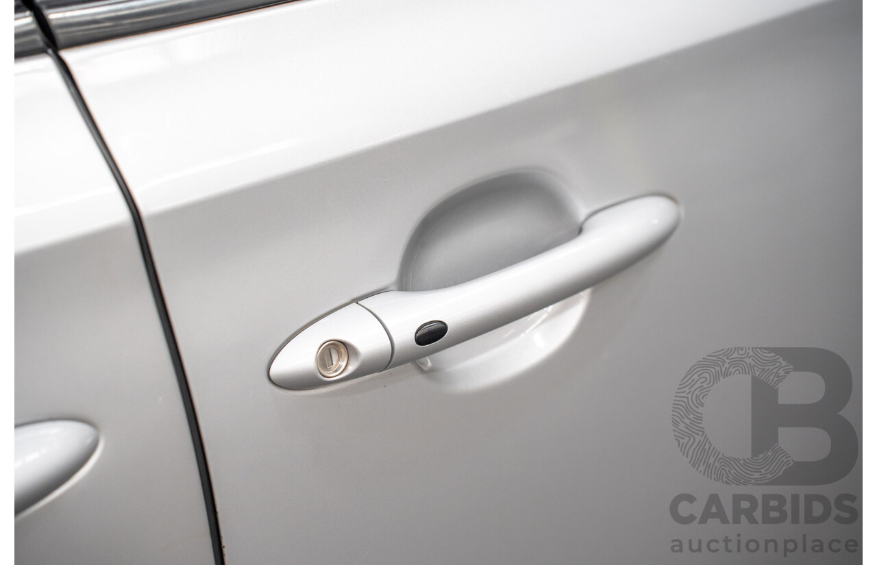 05/2019 Kia Carnival SLi YP PE MY19 4D Wagon Silky Silver Metallic Turbo Diesel 2.2L - 8 seater