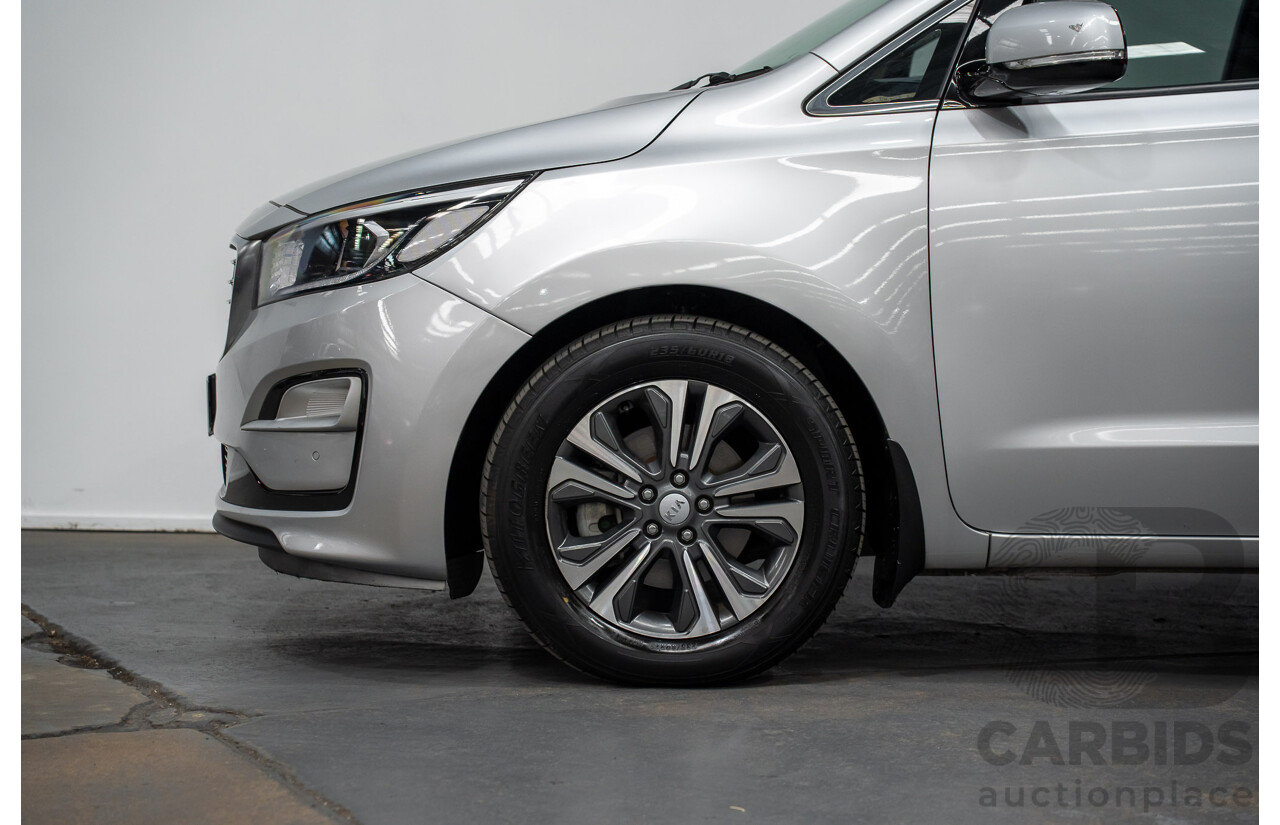 05/2019 Kia Carnival SLi YP PE MY19 4D Wagon Silky Silver Metallic Turbo Diesel 2.2L - 8 seater