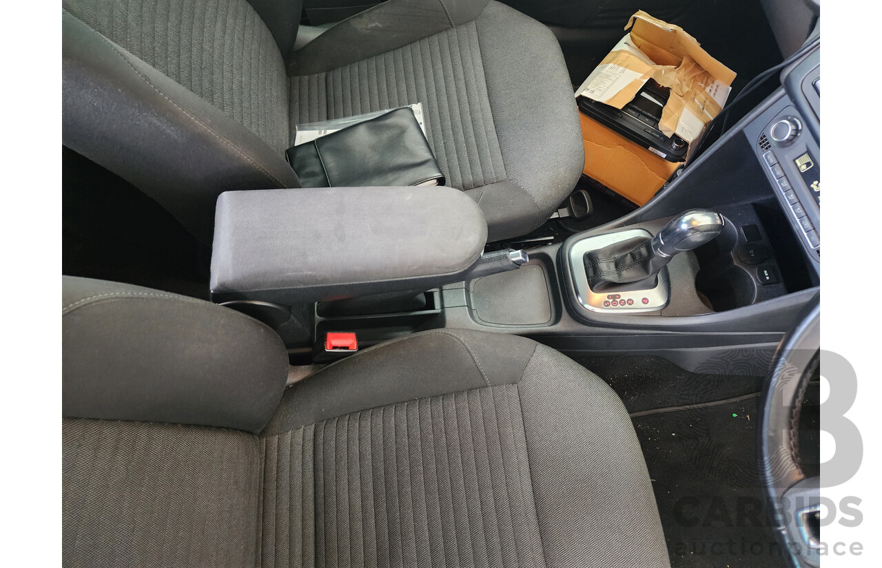 9/2012 Volkswagen Polo 77 TSI Comfortline 6R MY12 5d Hatchback White 1.2L