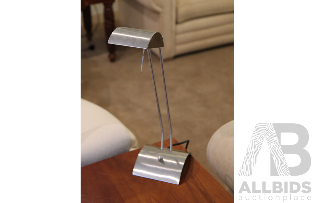 French Design Metal Desk Lamp 