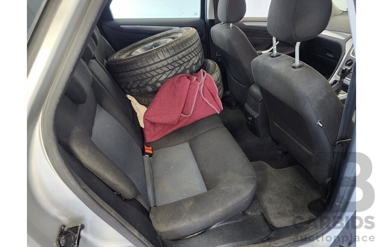 11/2010 Ford Mondeo LX TDCi MB 5d Hatchback Silver 2.0L