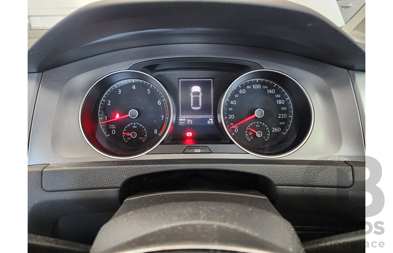 4/2016 Volkswagen Golf 92 TSI AU MY16 5d Hatchback White 1.4L