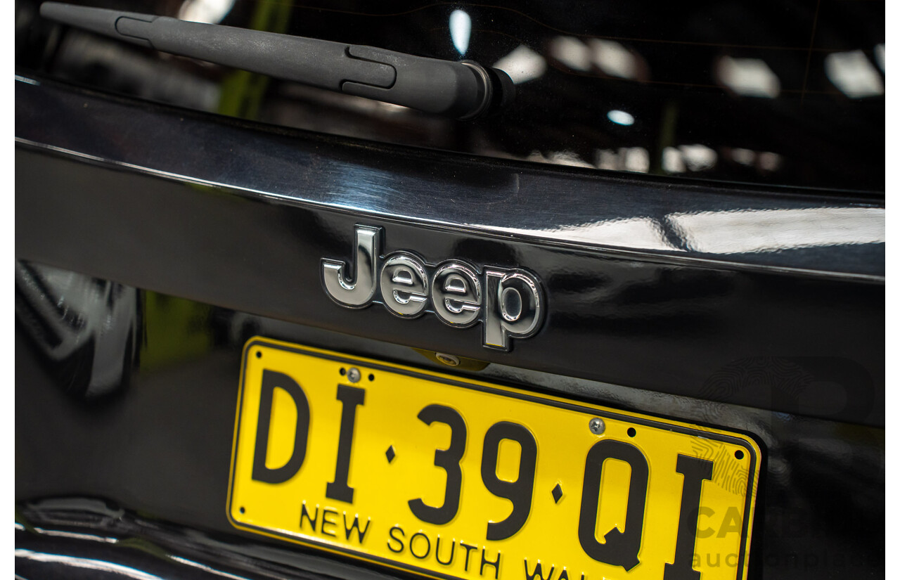 02/2016 Jeep Renegade LIMITED FWD BU 4D Wagon Black Turbo 1.4L