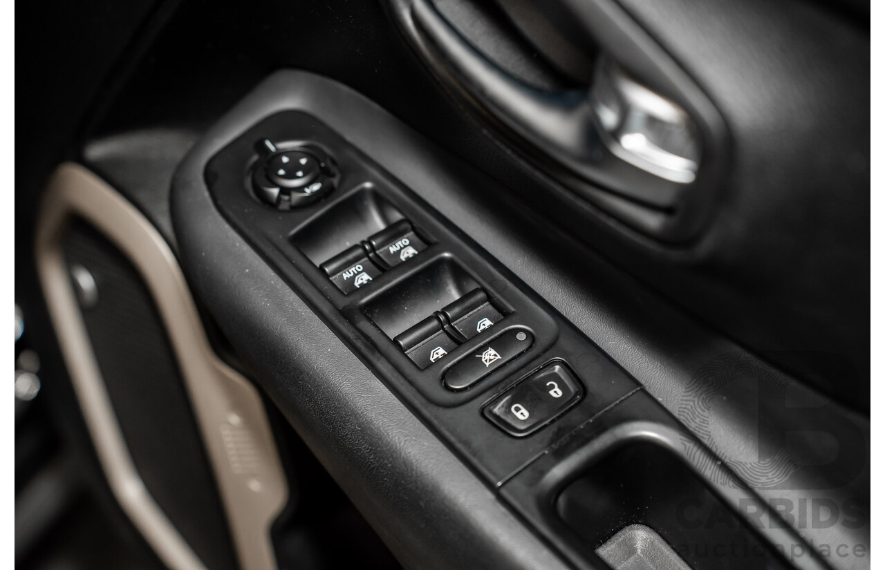 02/2016 Jeep Renegade LIMITED FWD BU 4D Wagon Black Turbo 1.4L